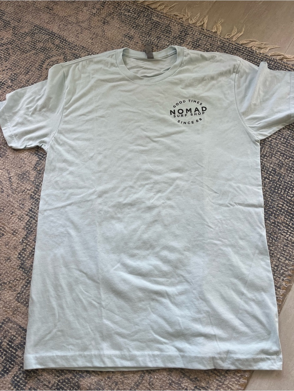 Good Times Light Mint Short-Sleeve Tee
Youth T-shirt, new with tags youth medium